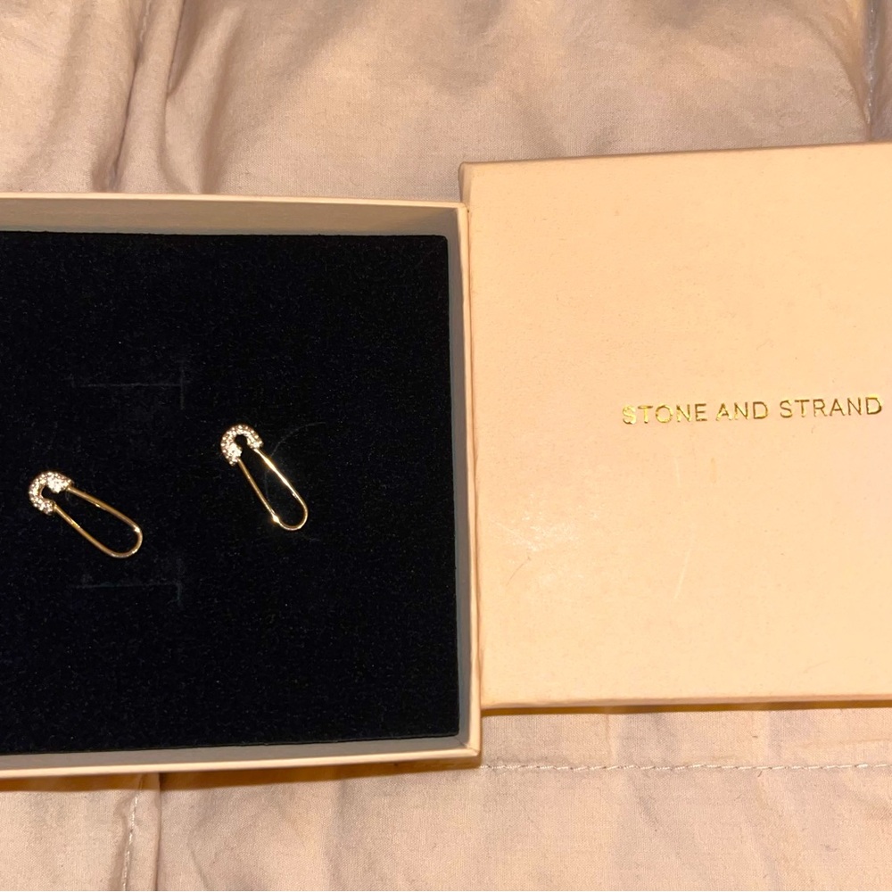 Stone & Strand Pave Topaz Safety First Earring 14k Yellow Gold NWOT